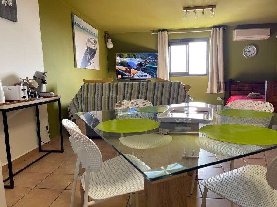 Immense StuDio 51 jusqu'à 4 personnes avec vue mer photo 4