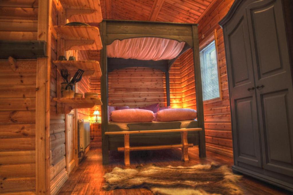 Cottage On Wild River In Lapland/Sweden photo 3