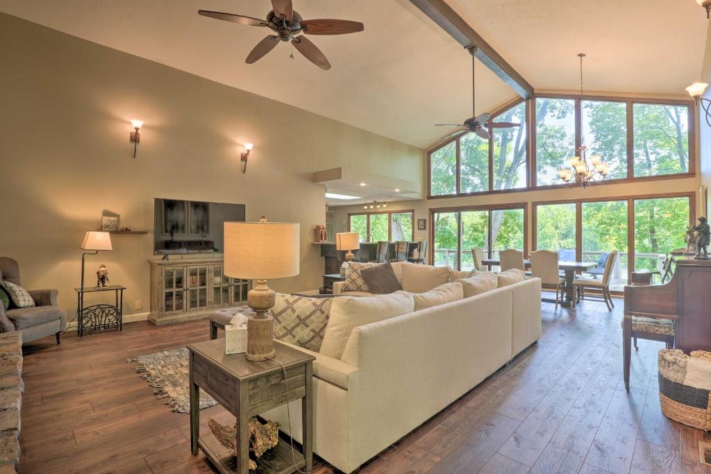 Lakefront Home with Fishing Dock and Fire Table! photo 2