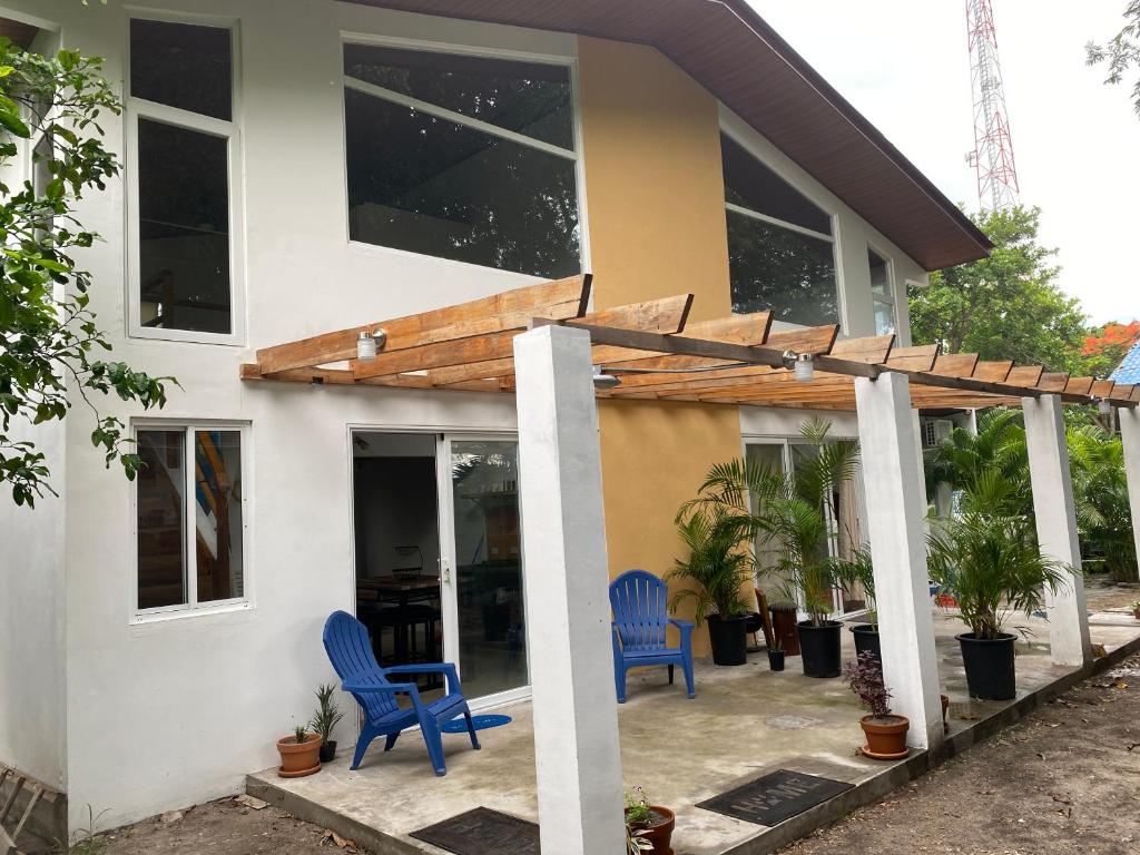Lemon House 2 photo 3