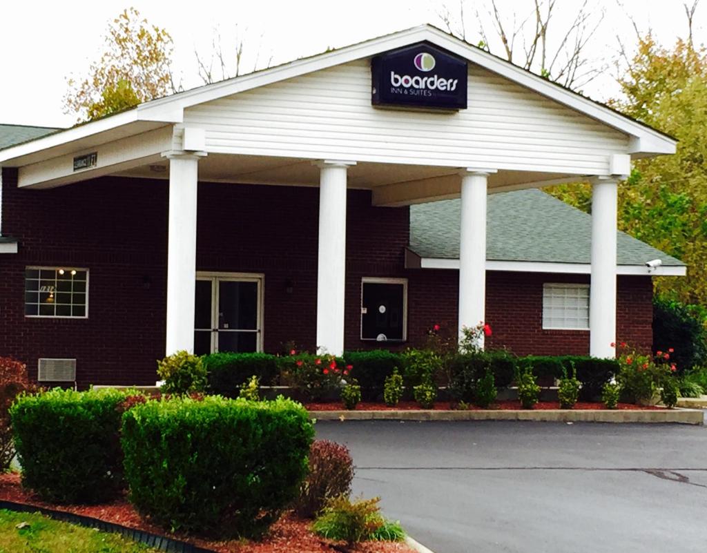 Boarders Inn & Suites by Cobblestone Hotels – Ashland City image