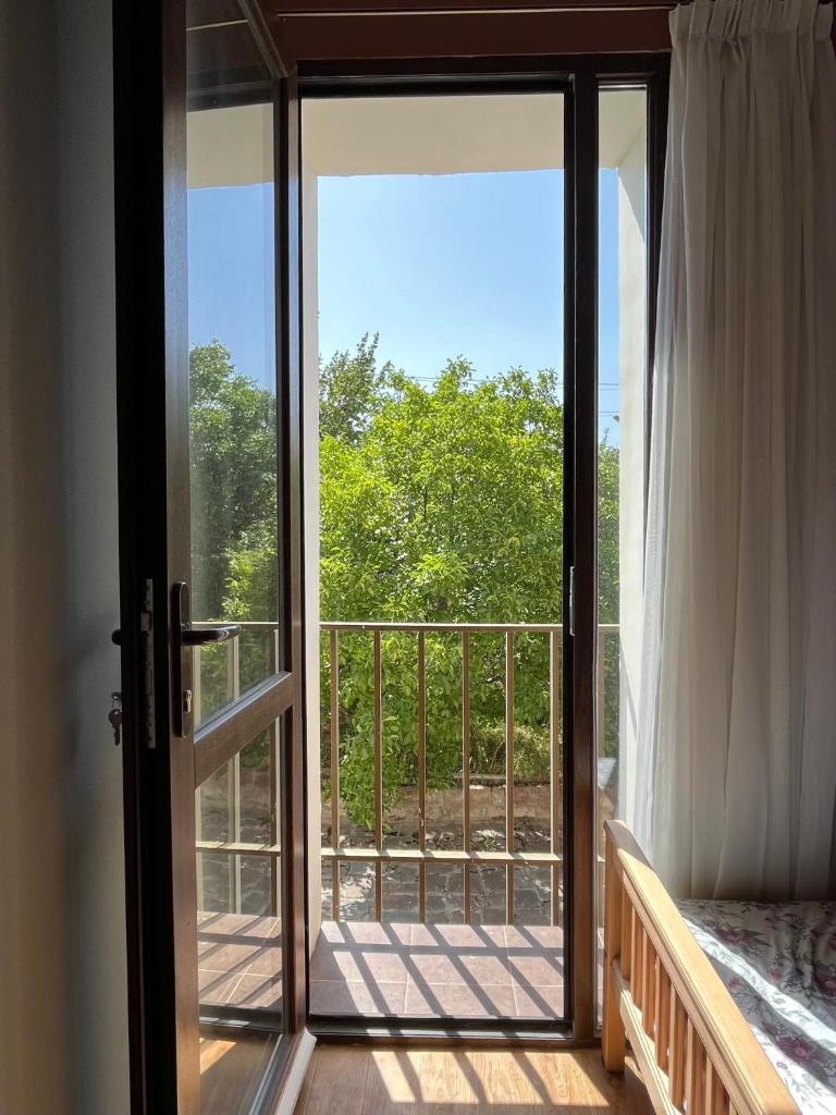 Azoyan Holiday Resort photo 3