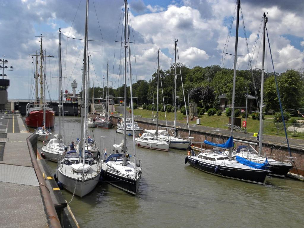 Ferienwohnung an Schleusenanlage NOK