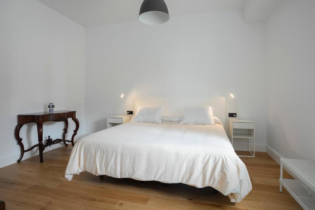 Albor Suites photo 2