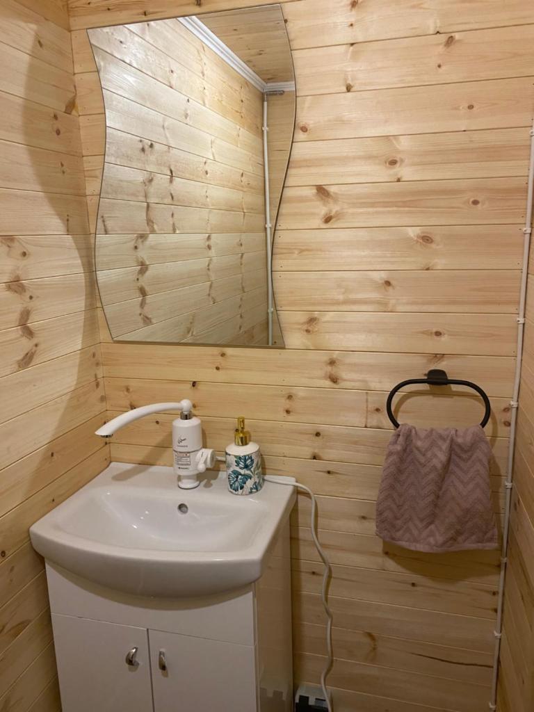 Private Hiiumaa Cottage plus Sauna and new indoor bathroom photo 2