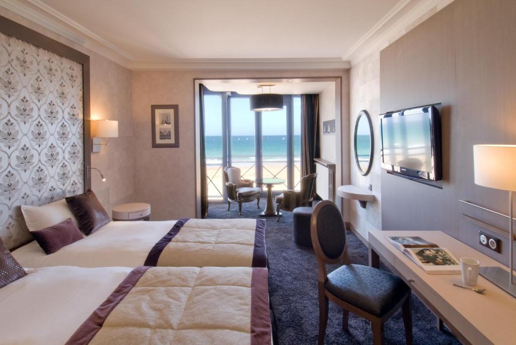 Двухместный (Двухместный номер Croisiere Prestige с 1 кроватью и видом на море), Grand Hôtel Des Thermes