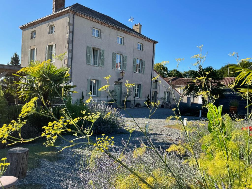 Maison Hirondelles Hôtes photo 4