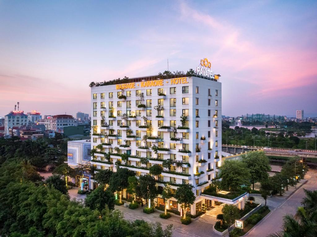 Ravatel Luxury Hotel Bac Giang photo 1