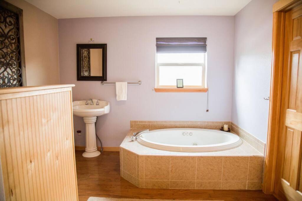 Old Man Mountain, Spacious lodge with loft Great for families, Dogs allowed photo 4