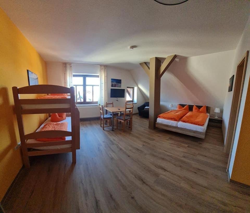 Wurzelrudis Hostel photo 3