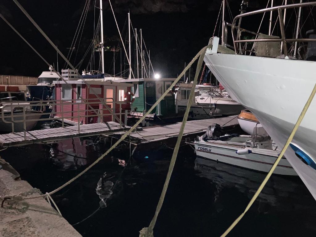 Casa vacanza Galleggiante per 4 piu' 2 persone photo 3