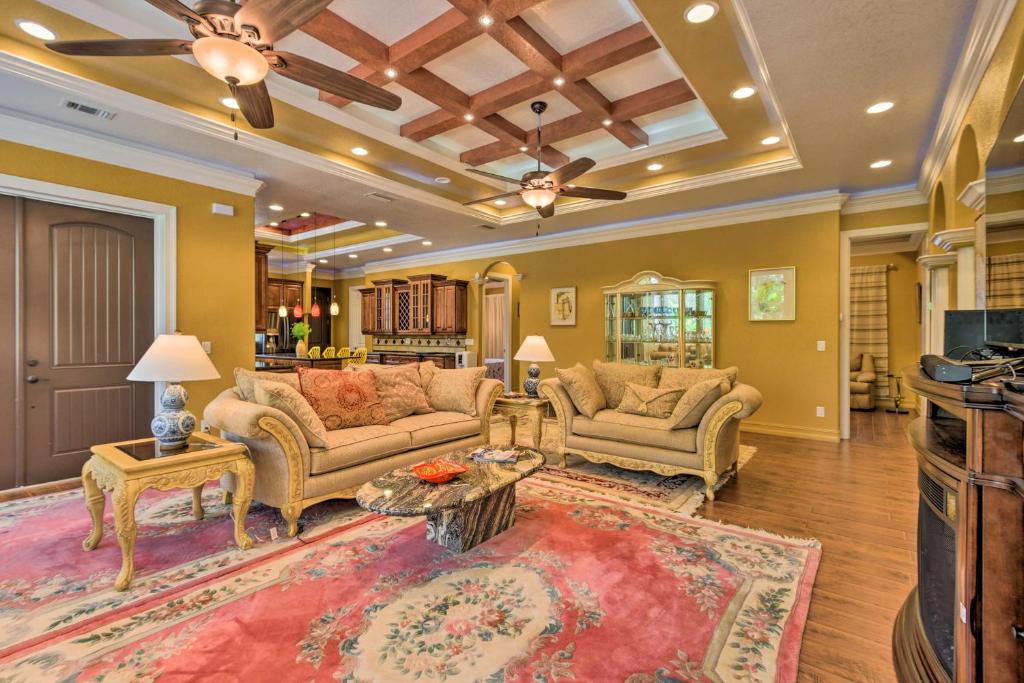 Elegant Venice Home with View - Walk to Beach! photo 4