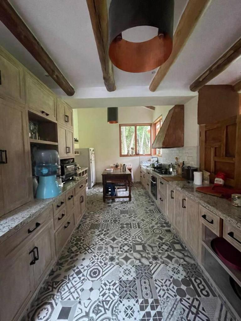 Inviting 10-Bed Villa in Urubamba Cusco Peru photo 2