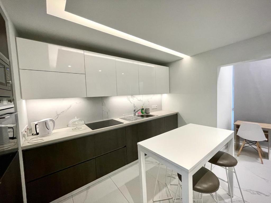 Luxury 3 Bdr Apartment in Nicosia By Platform 357 photo 3