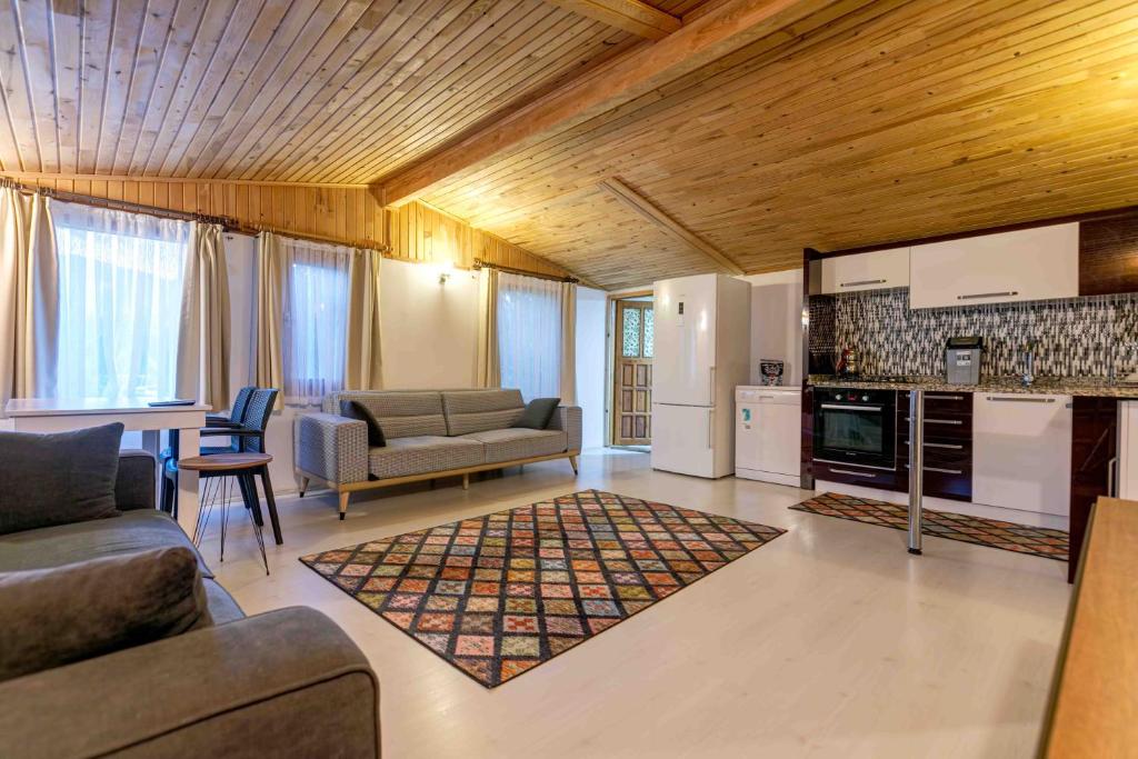 Etenna Beach Bungalows photo 2