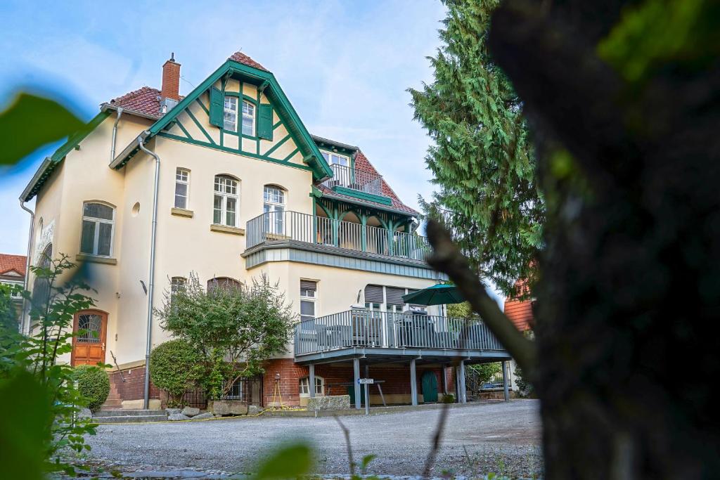 Traumhaft wohnen in Jugendstilvilla photo 2