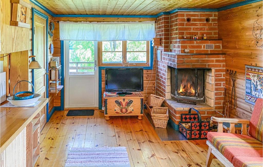 Nice Home In Ludvika With Sauna And 3 Bedrooms photo 1