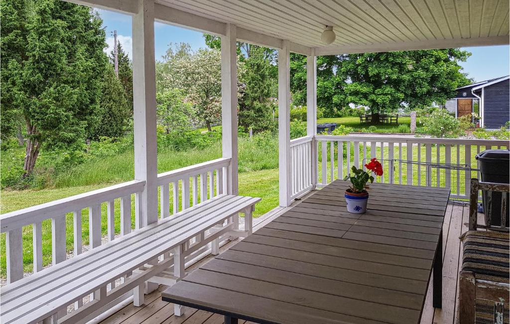 Amazing Home In Vxj With 3 Bedrooms photo 2