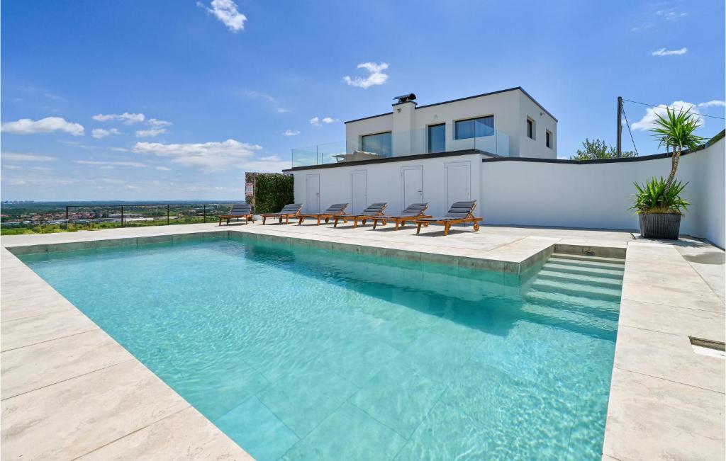 Beautiful Home In Sveta Nedjelja With Wifi, Private Swimming Pool And Outdoor Swimming Pool