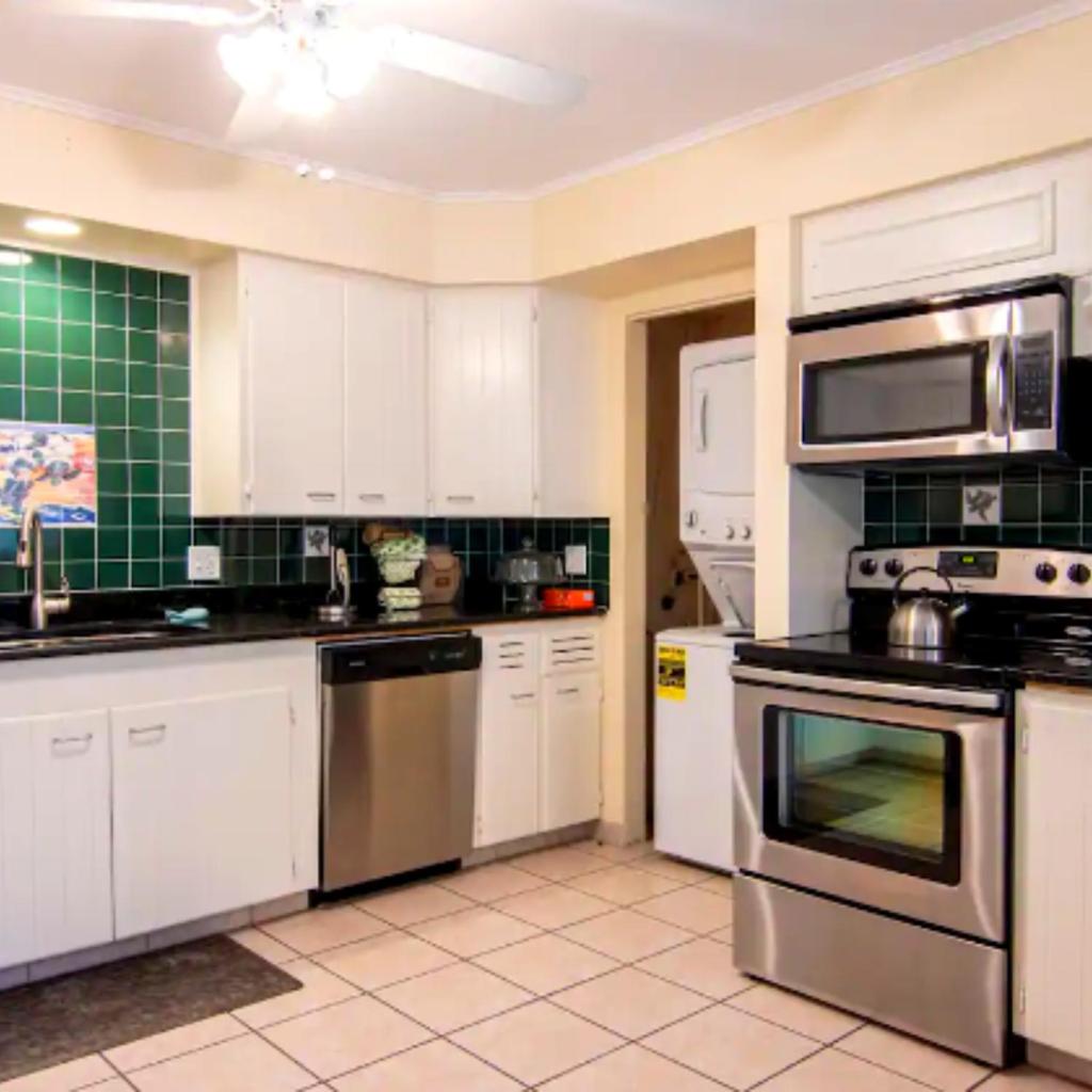 Vacation Home With Pool in siesta key sarasota photo 3
