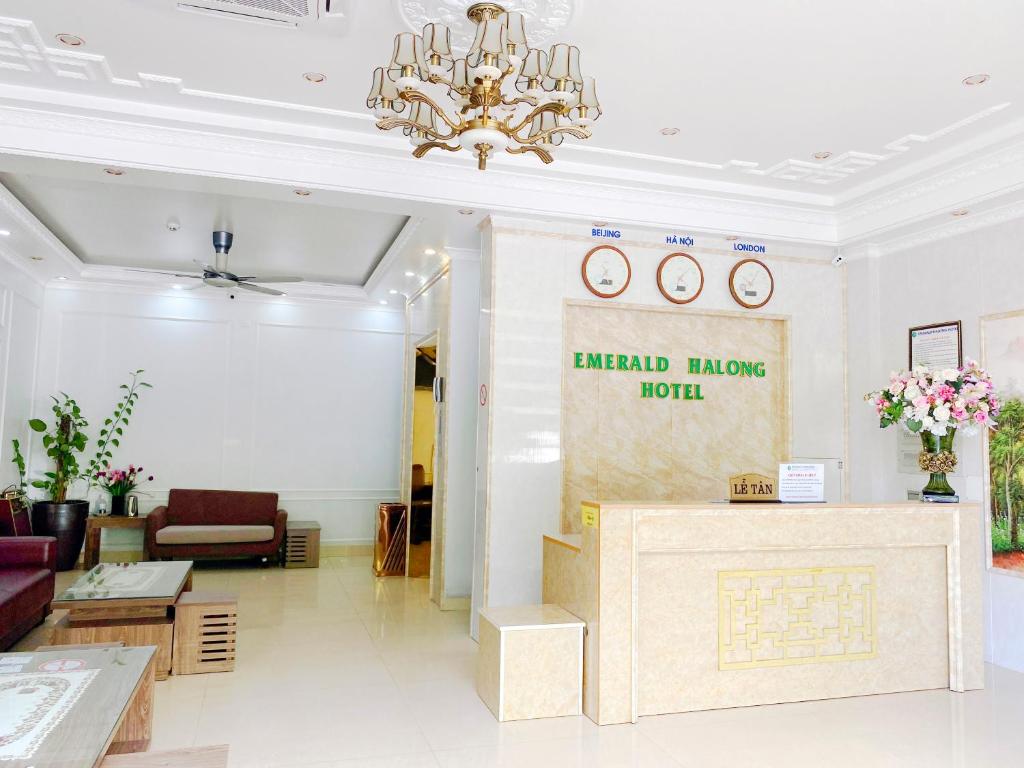 EMERALD HALONG HOTEL