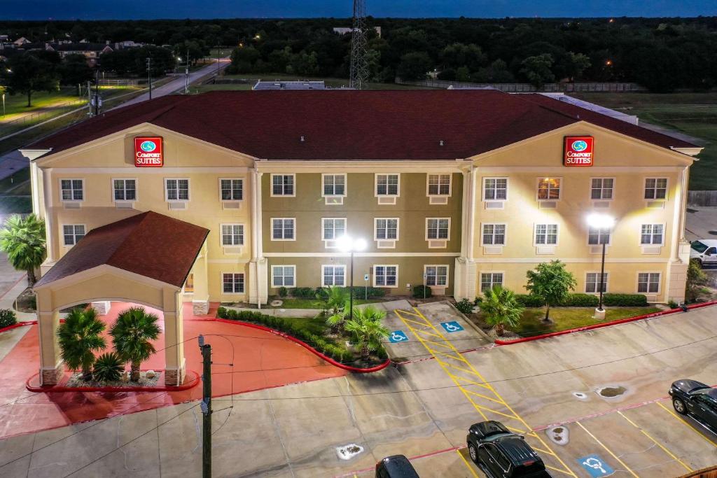 Comfort Suites Tomball Medical Center photo 4