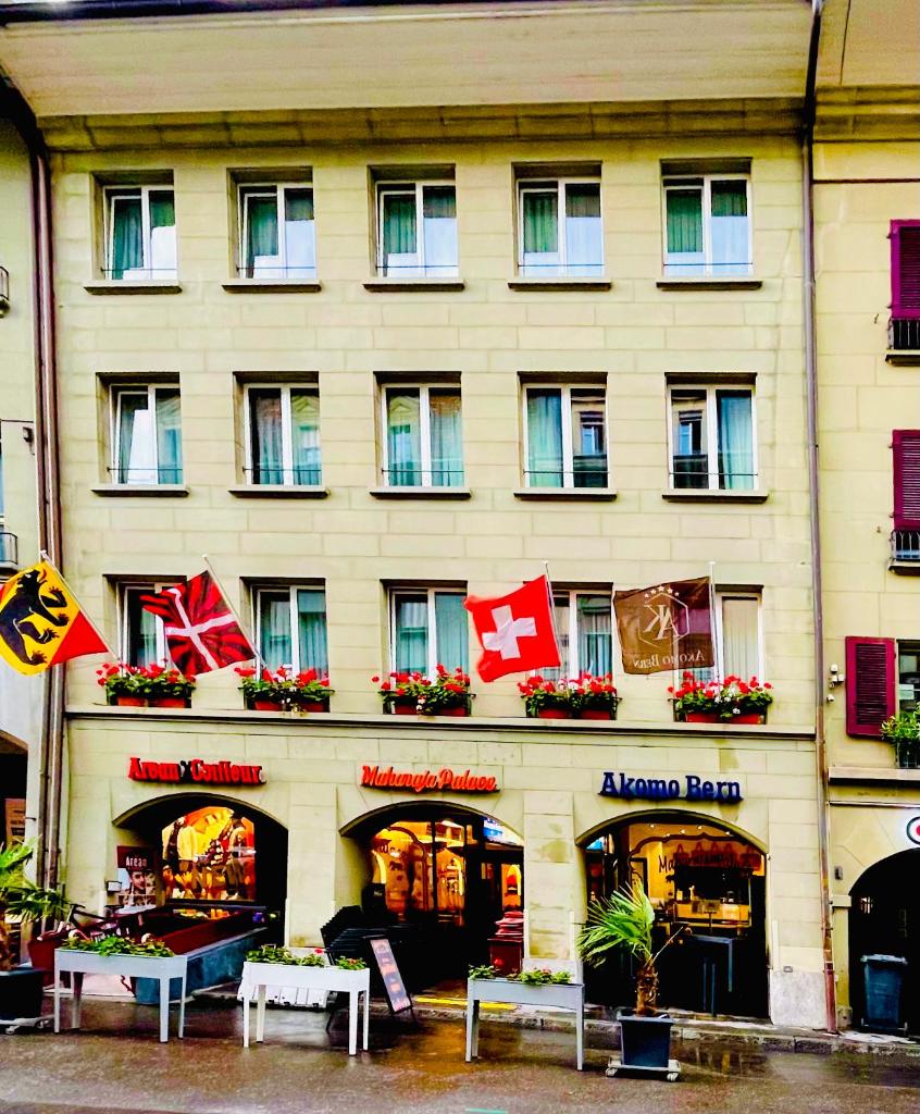 Akomo Bern photo 4