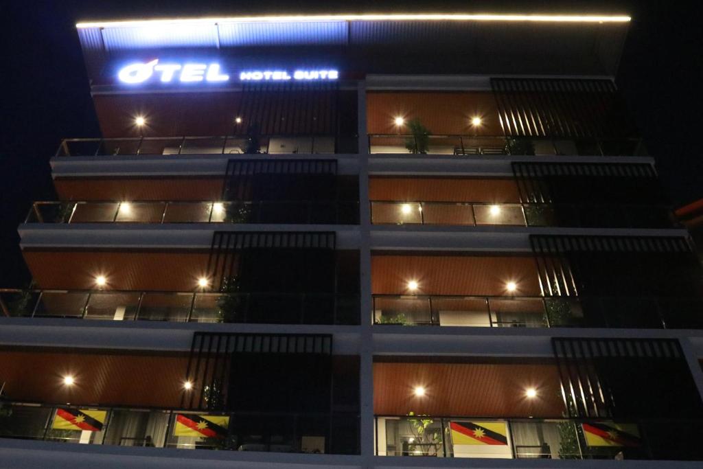 OTEL Hotel Suite photo 3