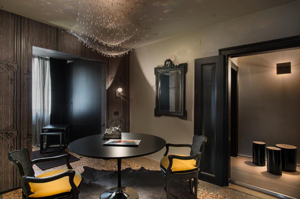 Charming House DD724 photo 2