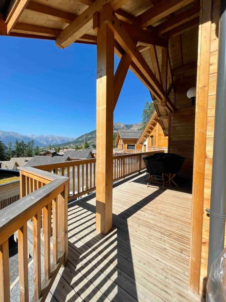 Chalet de 5 chambres avec sauna jardin clos et wifi a Les Orres photo 2
