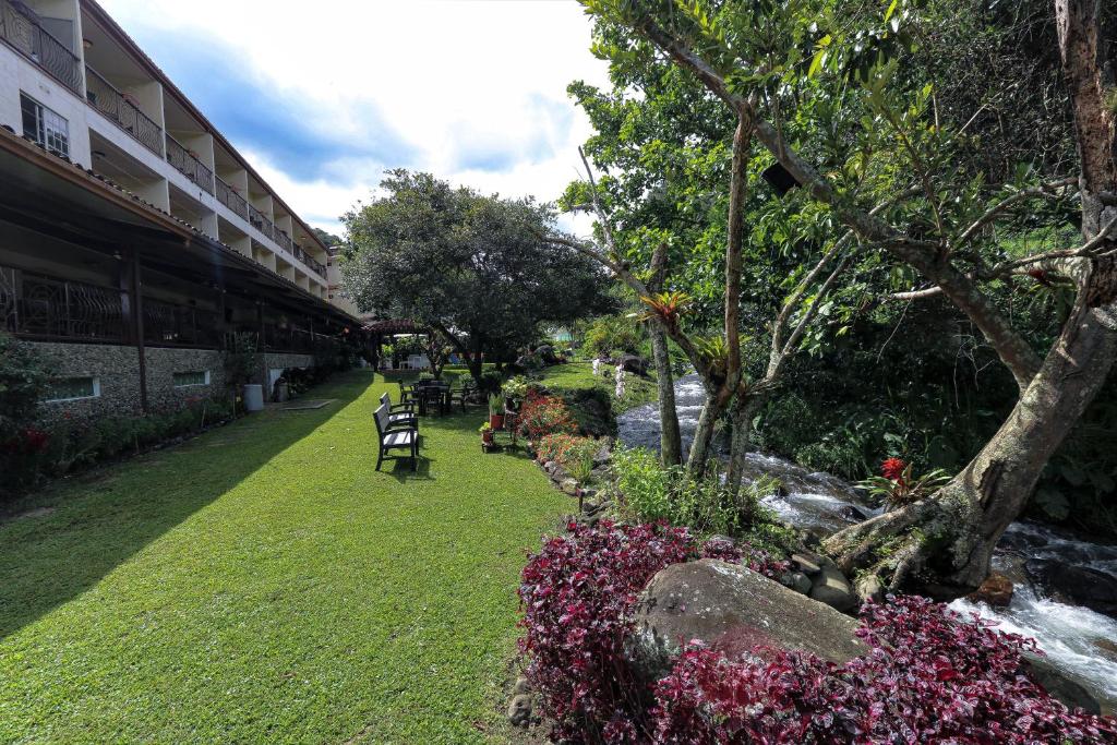 Hotel Valle del Rio photo 2