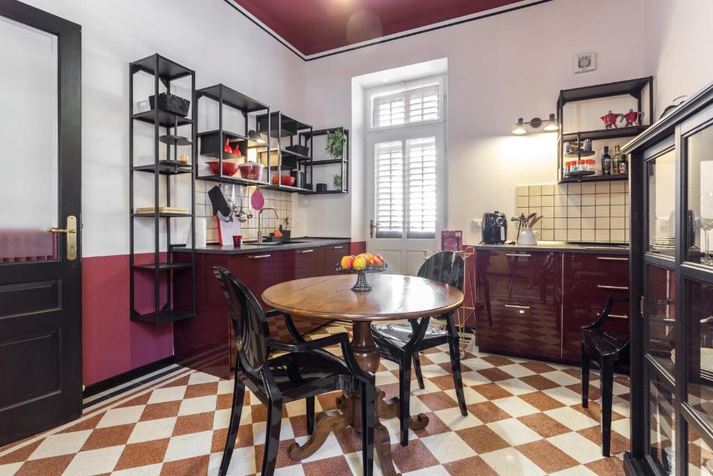 La casa di Gatsby lusso in pieno centro con parcheggio photo 2