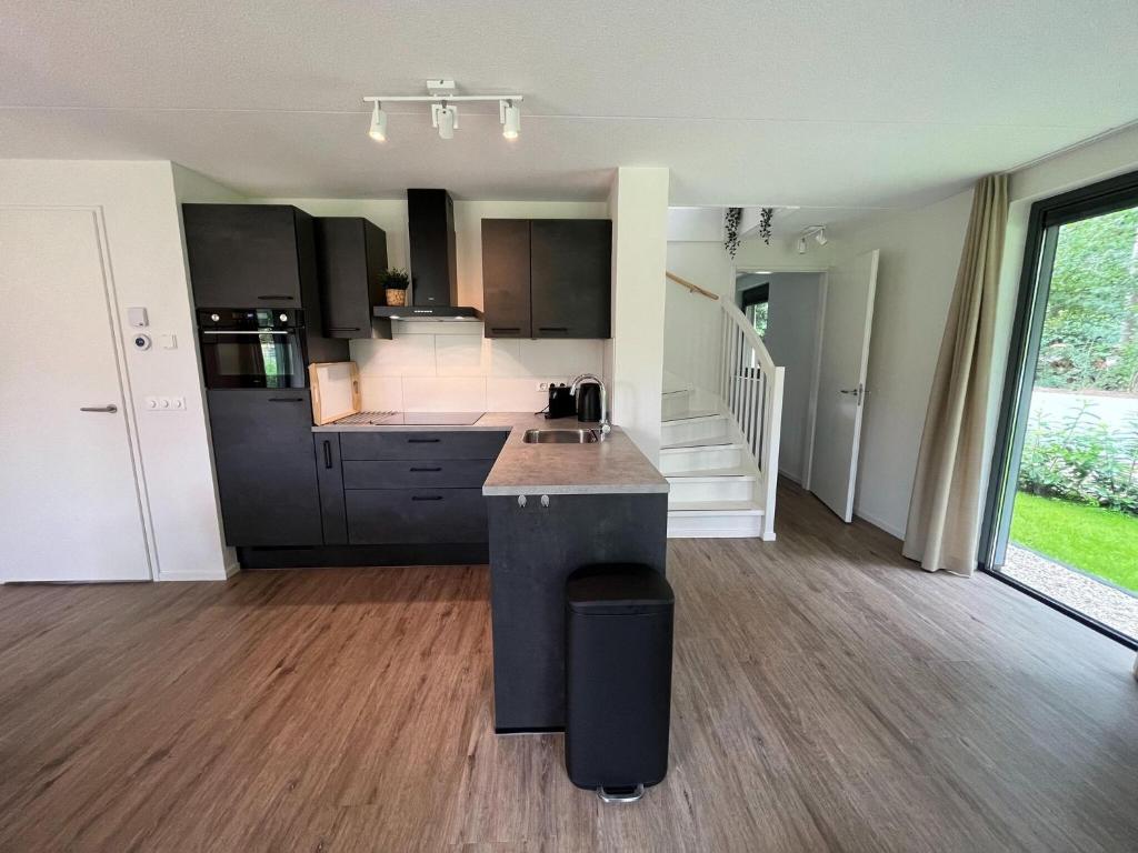 Cosy energy friendly holiday home in a wooded area in Lochem photo 4