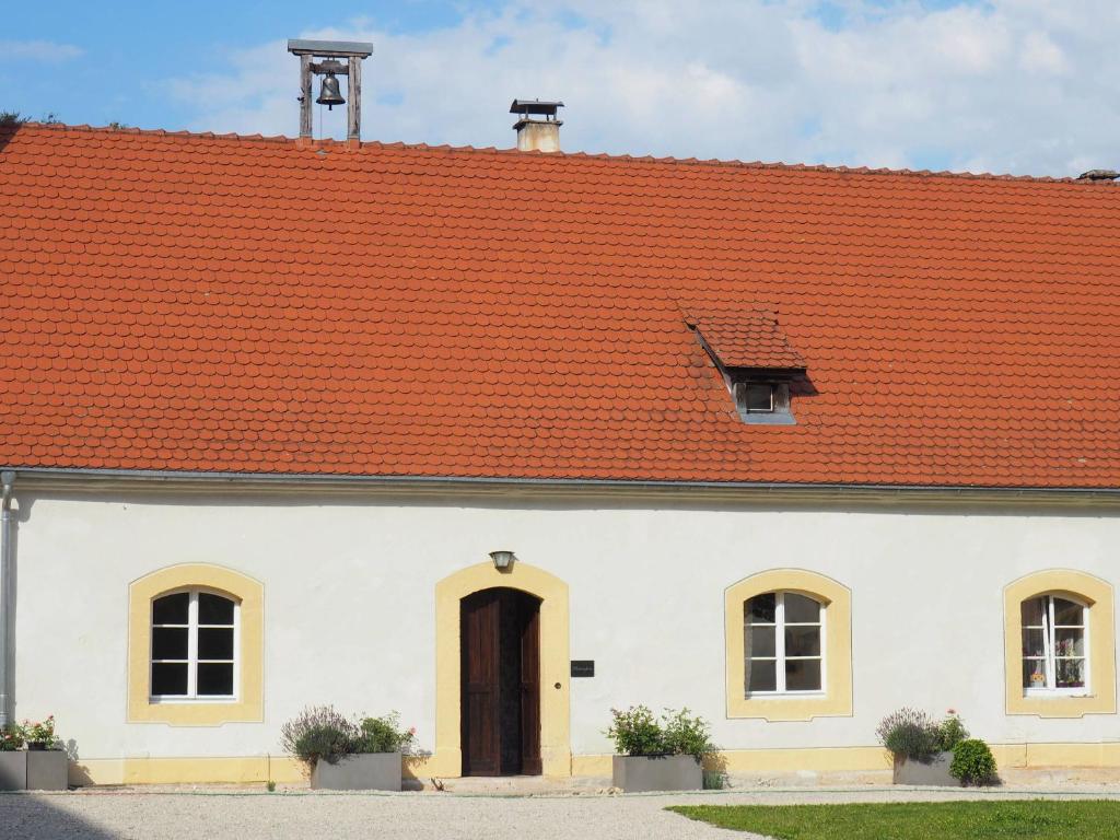 Schloss Ehrenfels photo 3