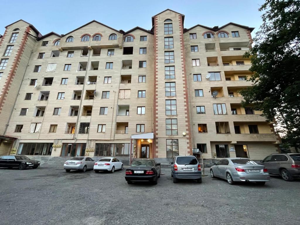 Tsaghkazdor luxury apartment photo 1
