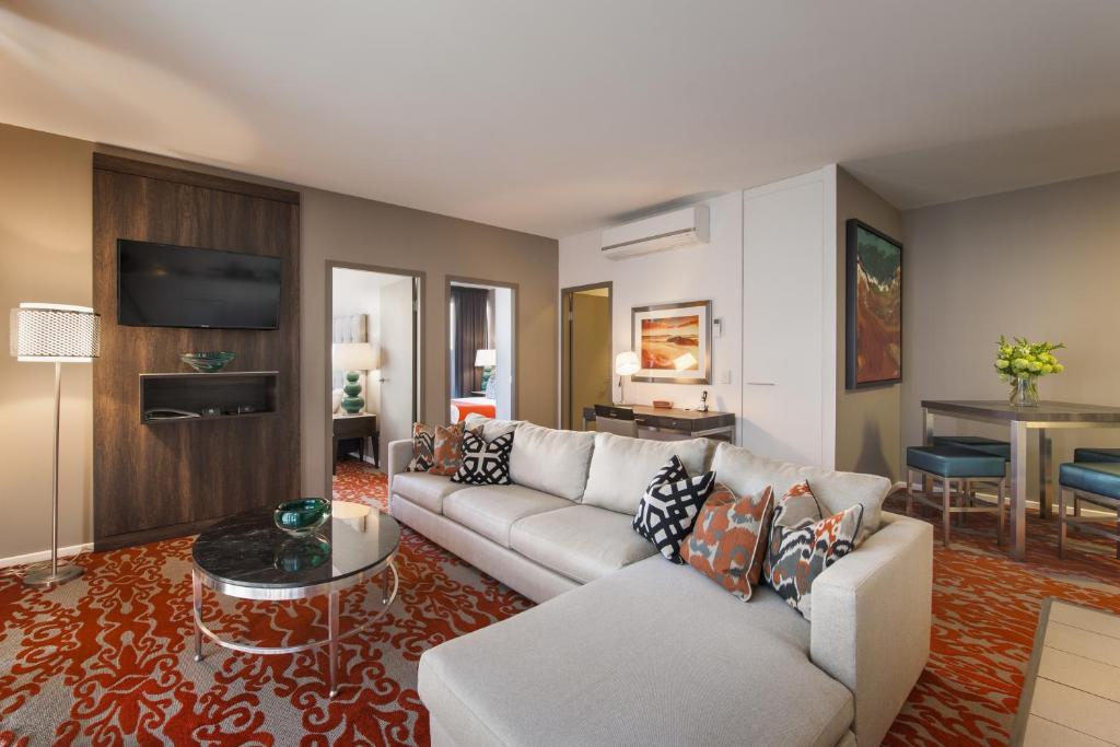 Miller Apartments photo 1