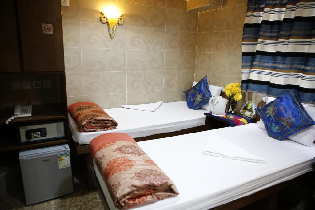 Двухместный (Двухместный номер с 2 отдельными кроватями), Legend Guest House