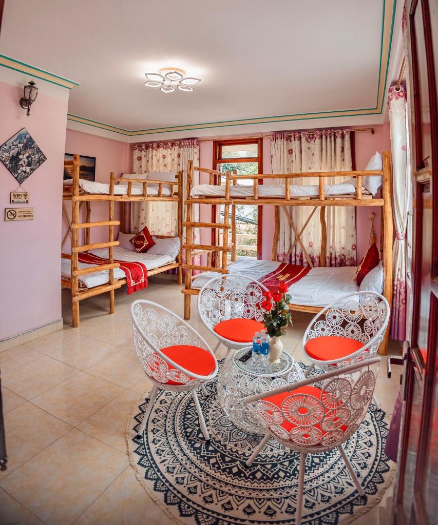 Quang Binh Hotel Sapa