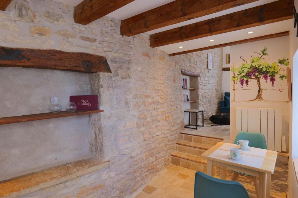 By les Climats - L'Angevin - Gevrey-Chambertin photo 1