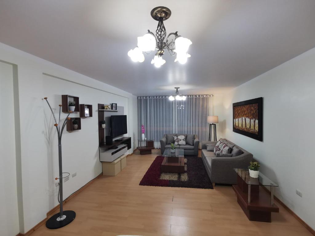 Departamento Miraflores del Jardín. photo 3