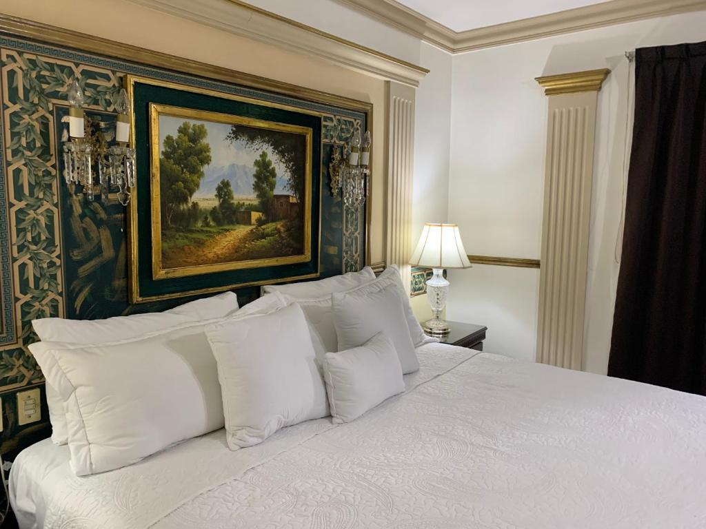 Inn Galerias Hotel - Tap to explore photos
