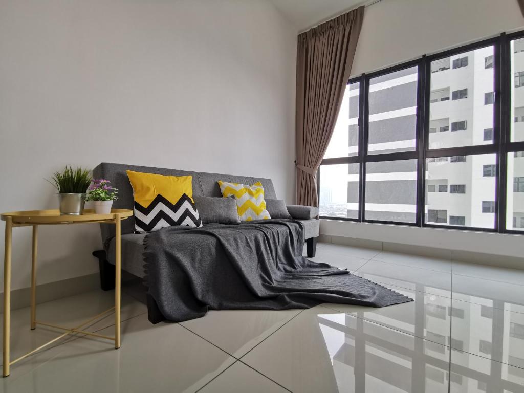 1 Traders Garden 1BR Pool View with HiSpeed Internet Netflix photo 3