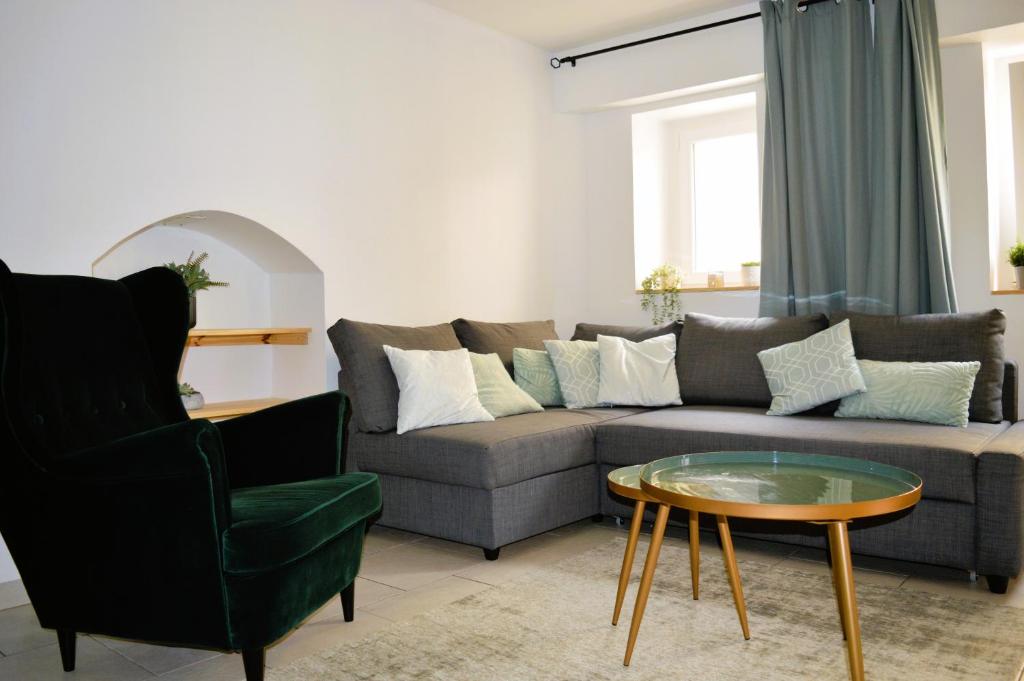 Halte Lutine - Maison chaleureuse en pierres photo 1