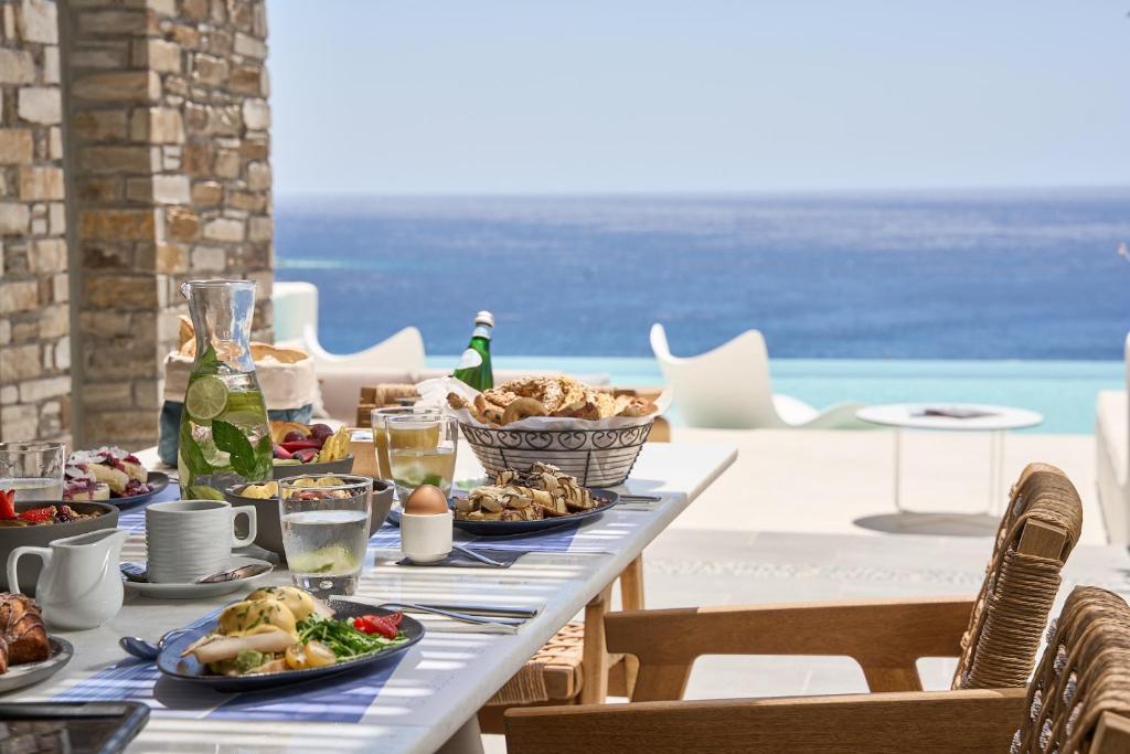 Ios Grand Pool Suites photo 2