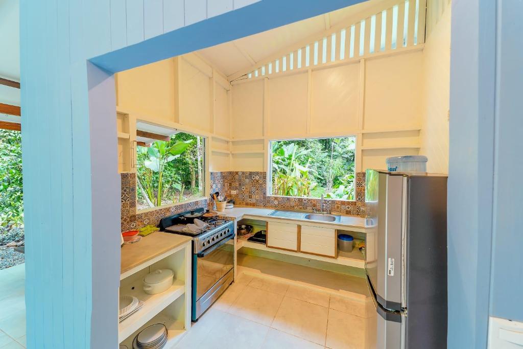 Casa Theia - Comfort cabin, Caribbean jungle beach photo 2