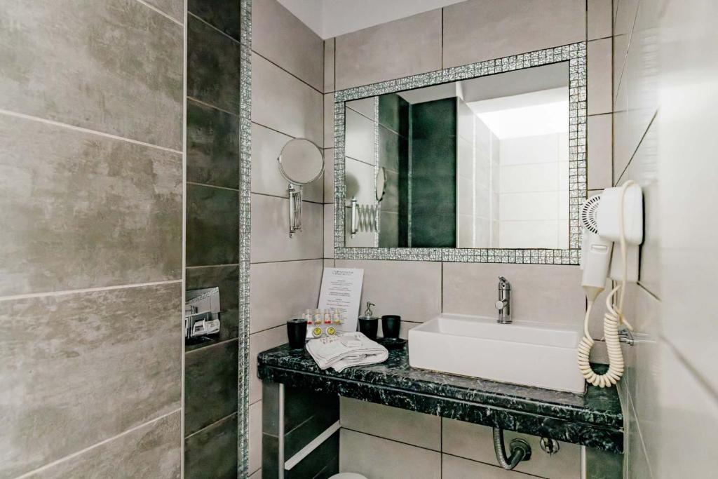 Vournelis Beach Hotel and Spa photo 2