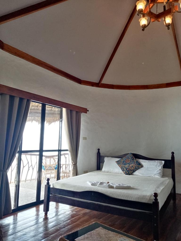 VILLA MARMARINE BEACH RESORT & RESTAURANT photo 2