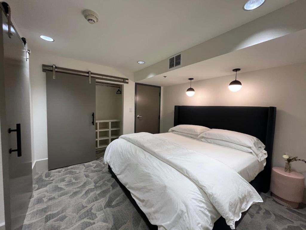 The Thomas Hotel - Garden Suite 2-Bedroom - 01 photo 2