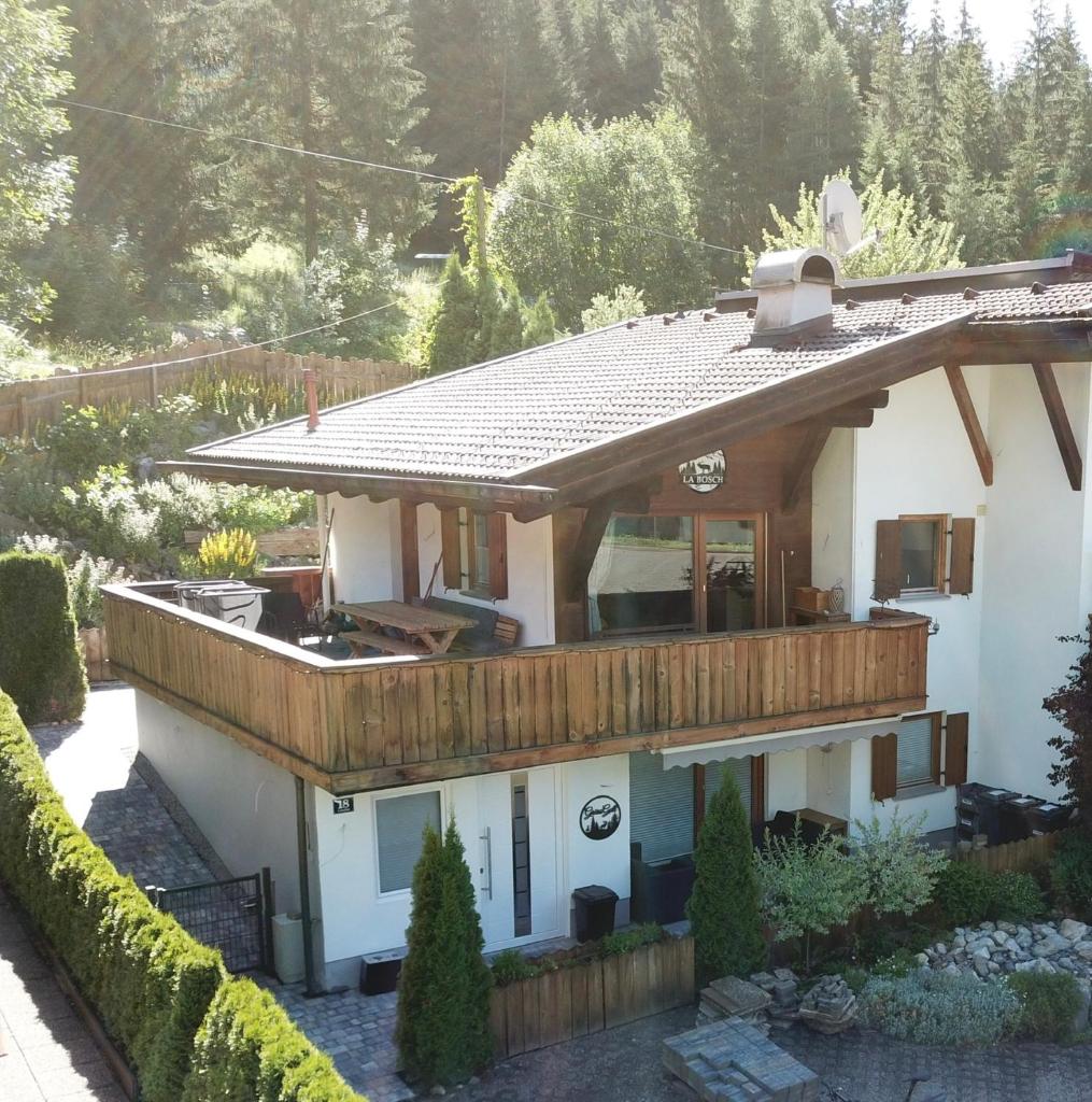 Chalet La Bosch, 7-persoons luxe eigen woning met privétuin photo 2