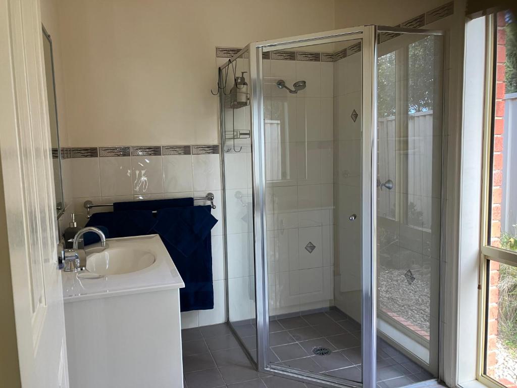 James Court Suite photo 2